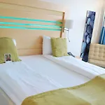 Quality Отель 4*